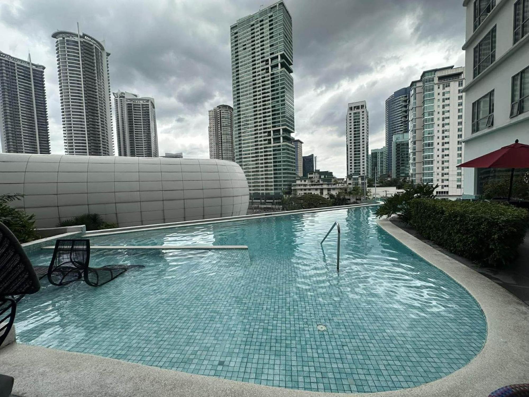 Manila Novotel Residences Acqua At Madr Excellence Exterior photo