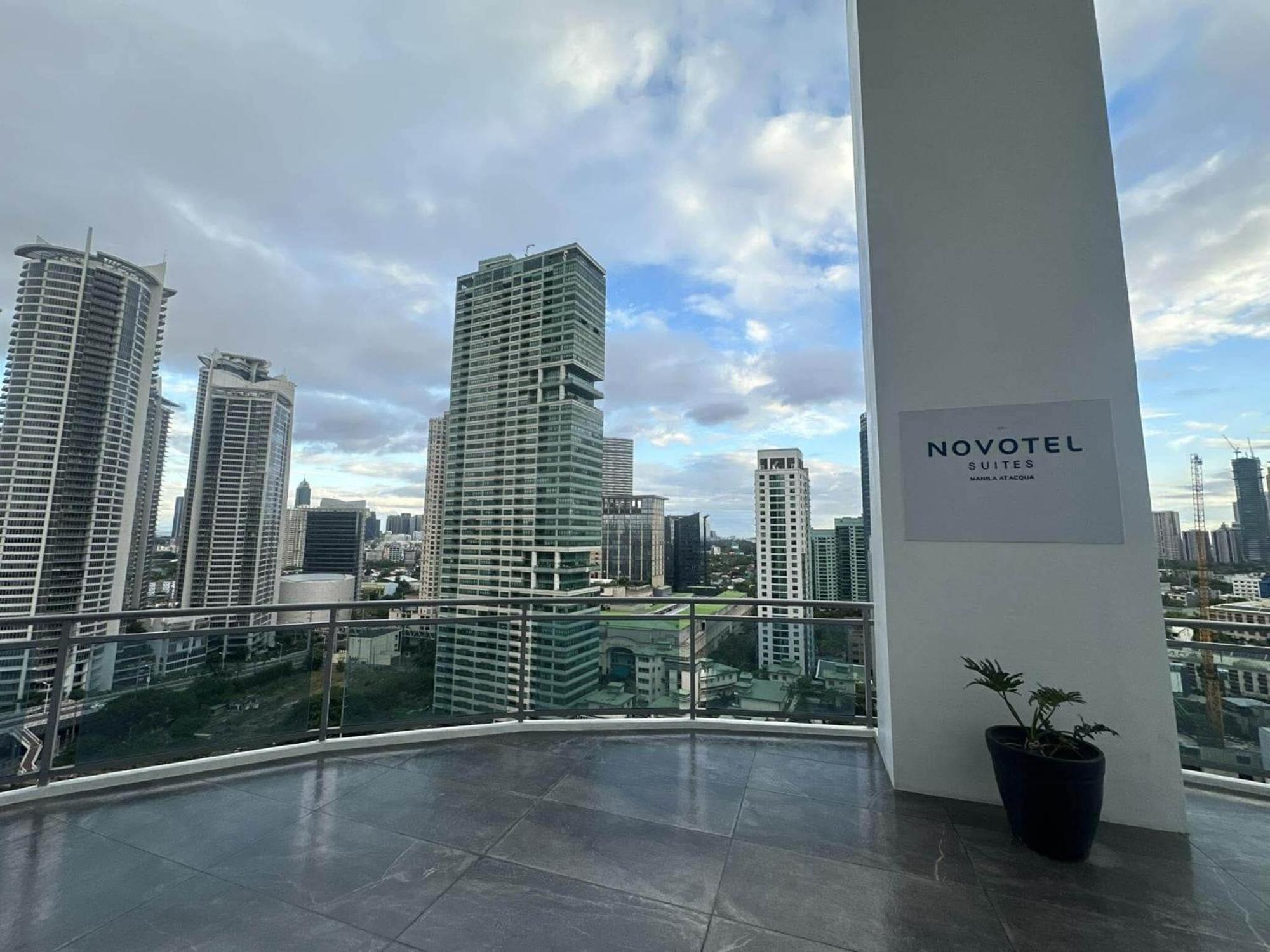 Manila Novotel Residences Acqua At Madr Excellence Exterior photo